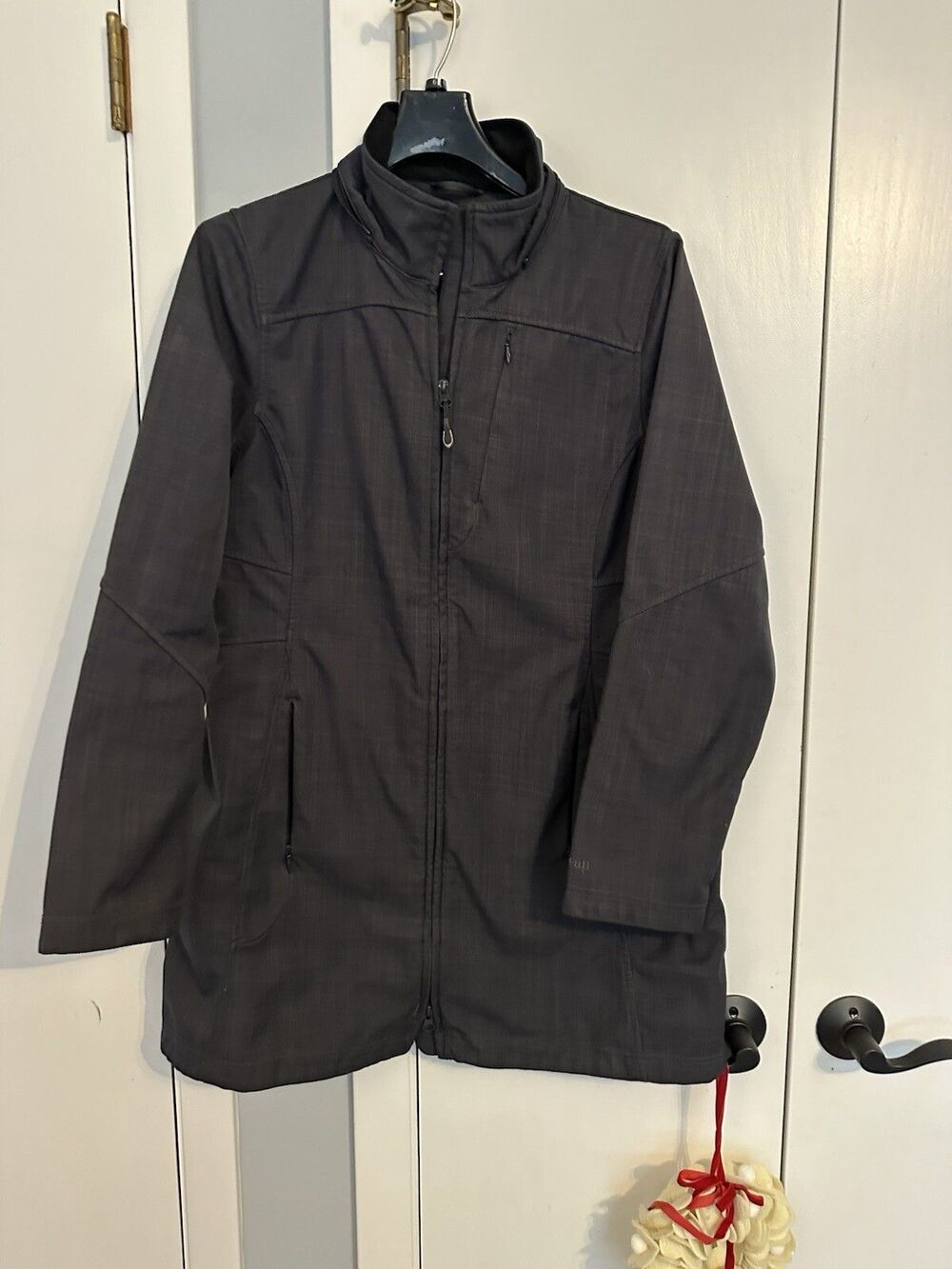 GC LL Bean Mountain Classic Jacket Medium Gray Full Zip Snap Hooded Stretch